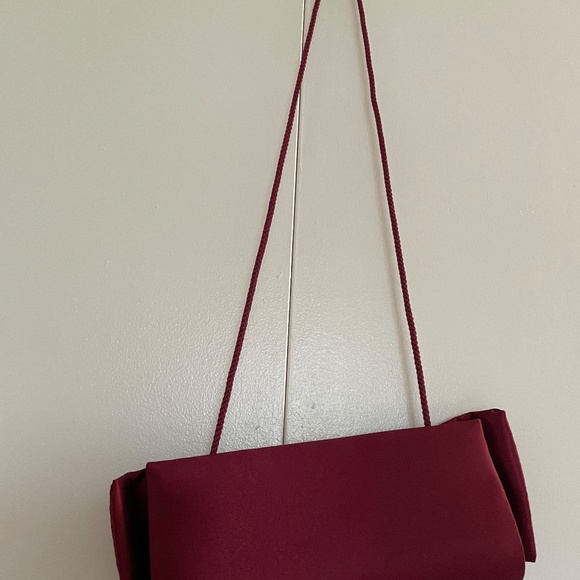 Target 2010s Berry Red Bow Evening Sateen Clutch - Picture 10 of 16